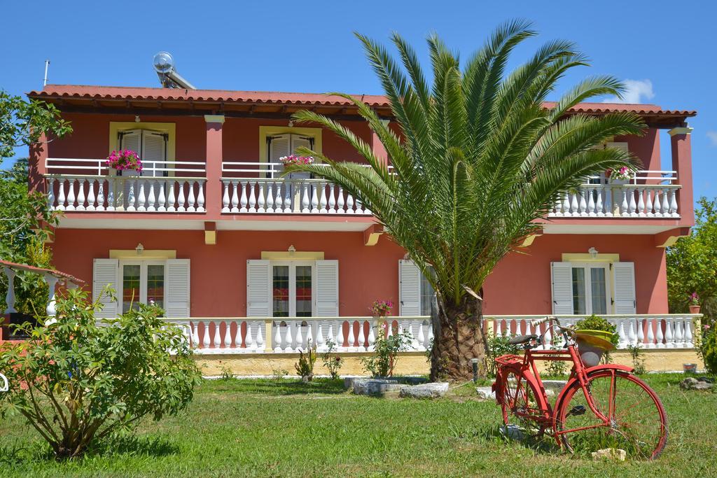 Giannis And Fridas Garden Apartment Sidari  Exterior photo